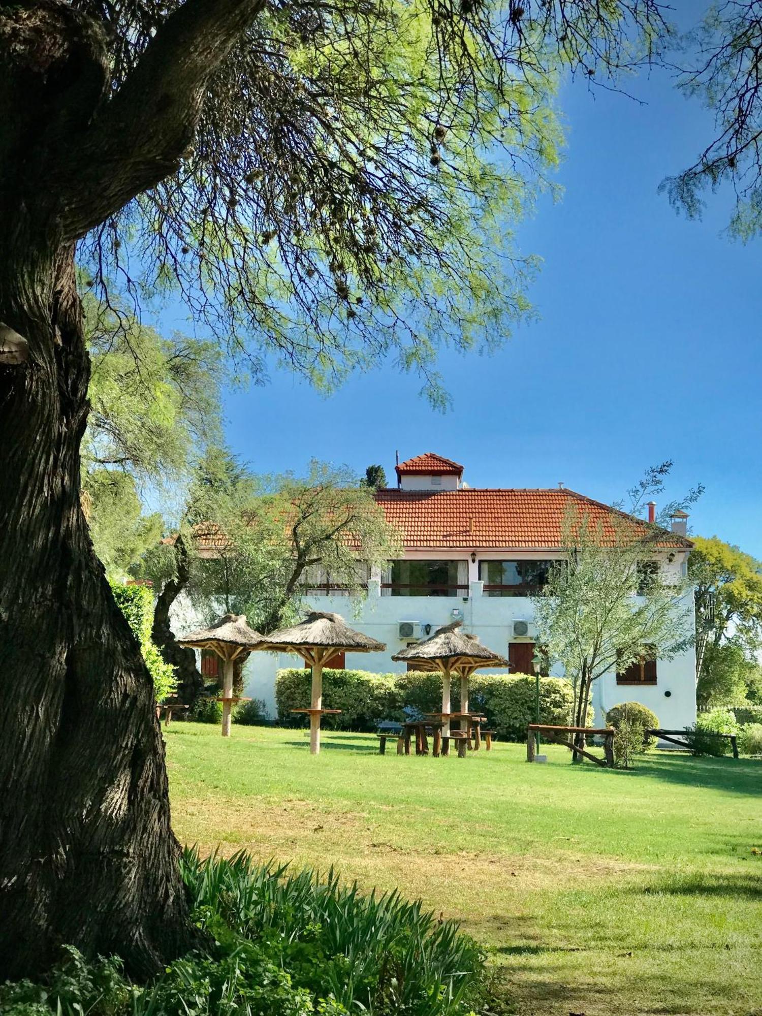 Hosteria de los Cesares Merlo Exterior foto